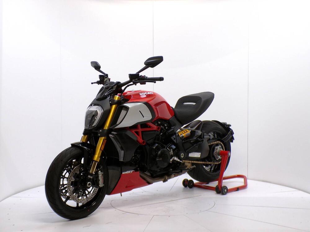 Ducati Diavel 1260 S (2021 - 22) (3)