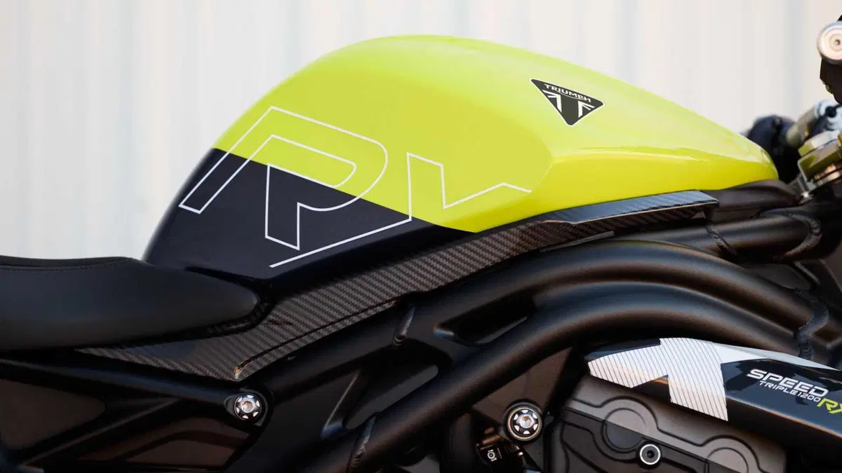 Triumph Speed Triple 1200 Speed Triple 1200 RX (2025 - 26) (11)