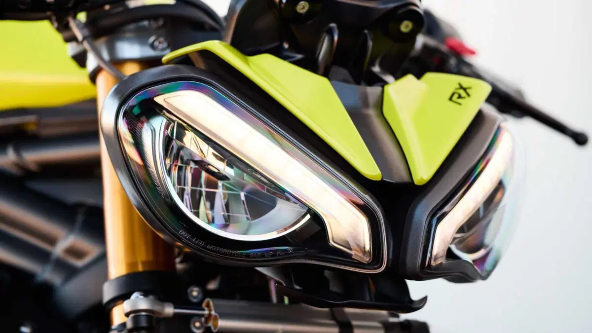 Triumph Speed Triple 1200 Speed Triple 1200 RX (2025 - 26) (9)
