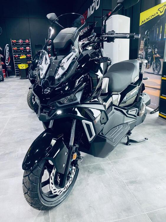 Sym ADX 125 (2025) (4)