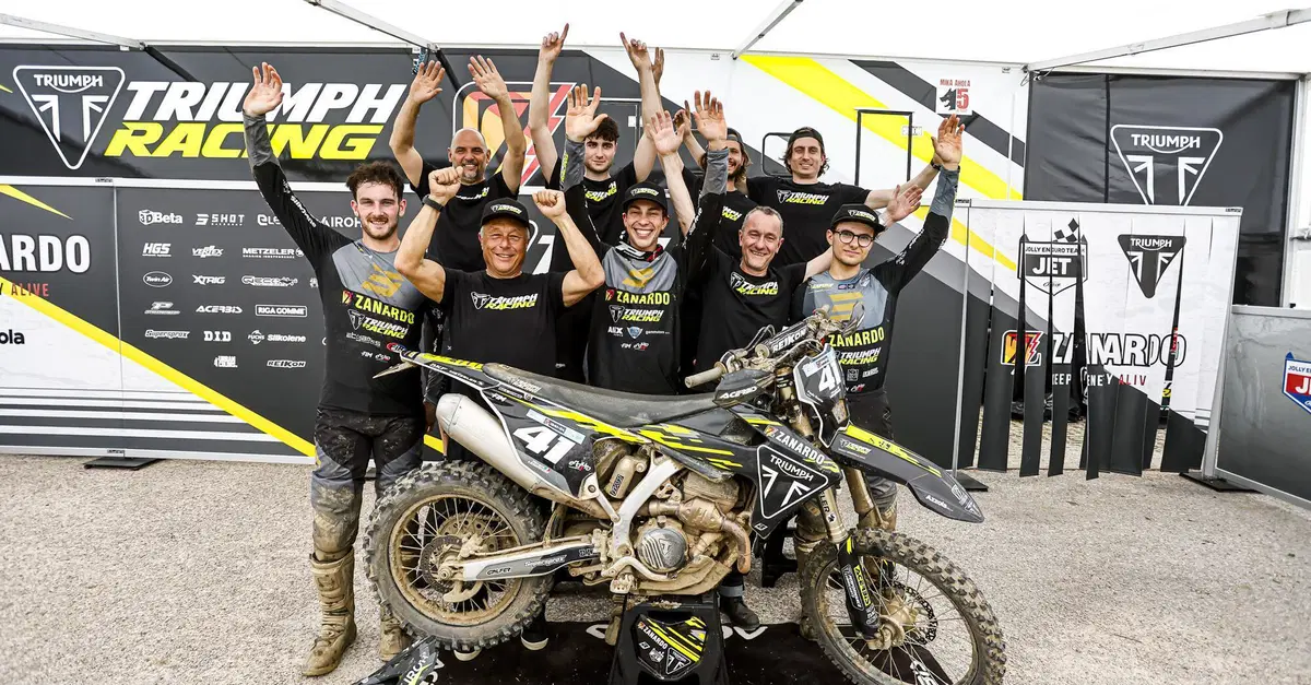 Triumph Italia Racing e Morgan Lesiardo conquistano la classe 250 4T agli Assoluti d'Italia Enduro 