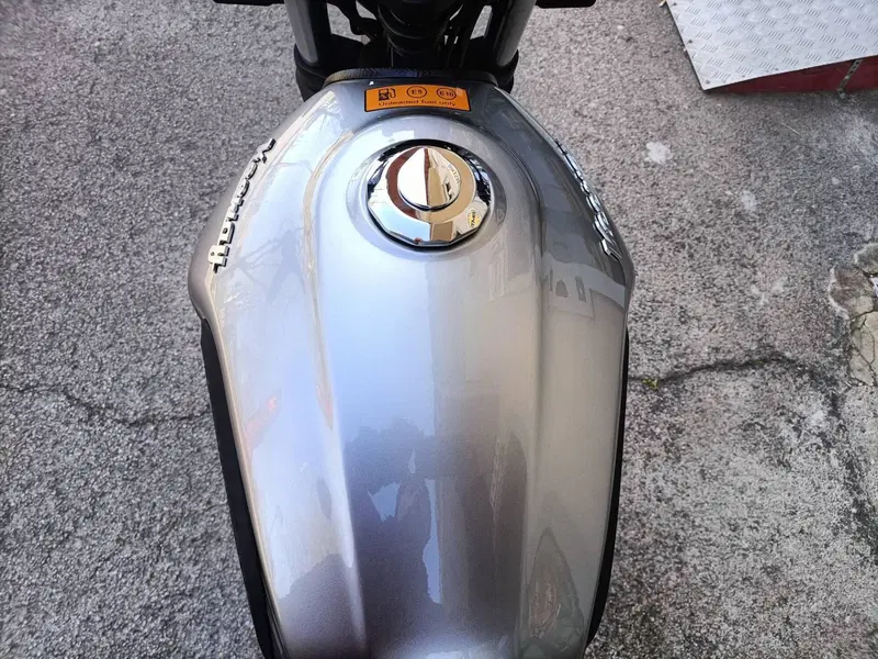 Keeway Motor X-Light 125 (2023 - 26) (8)