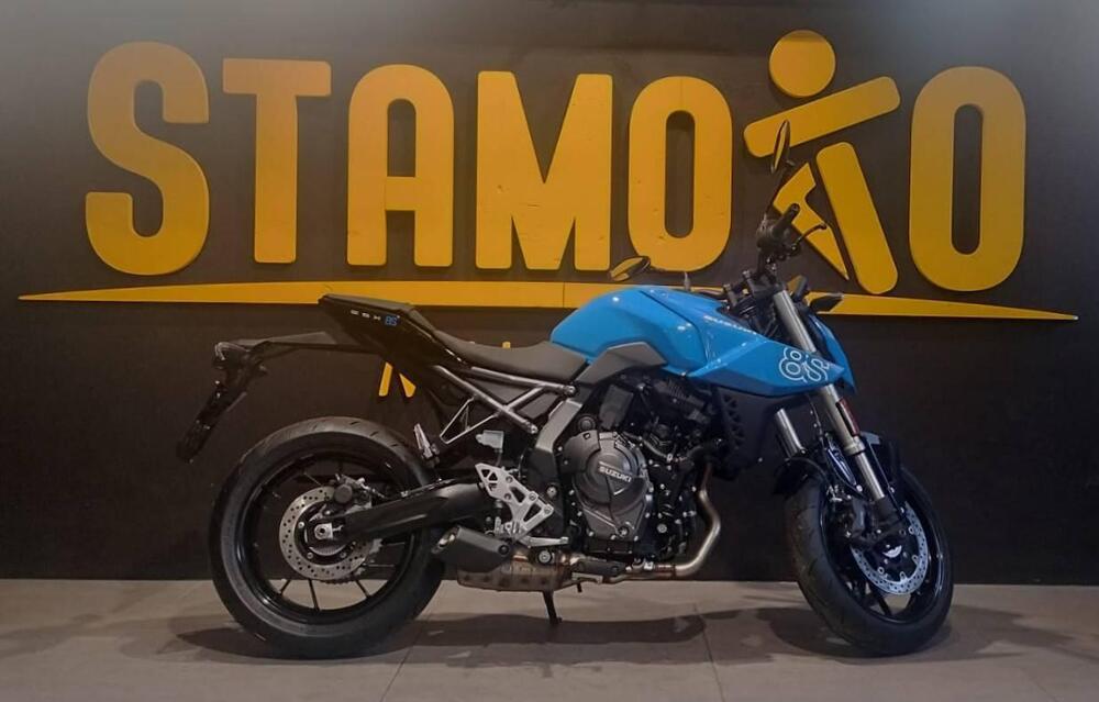 Suzuki GSX-8S (2025)