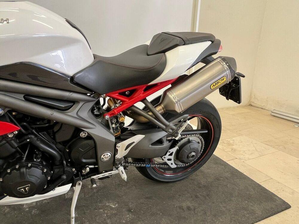 Triumph Speed Triple 1050 R ABS (2016 - 17) (5)