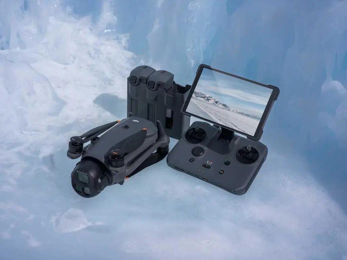 DJI Mavic 4 Pro sblocca le riprese da qualsiasi angolazione
