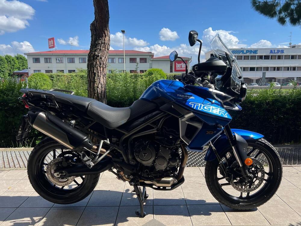 Triumph Tiger 800 XRx (2018 - 20) (2)