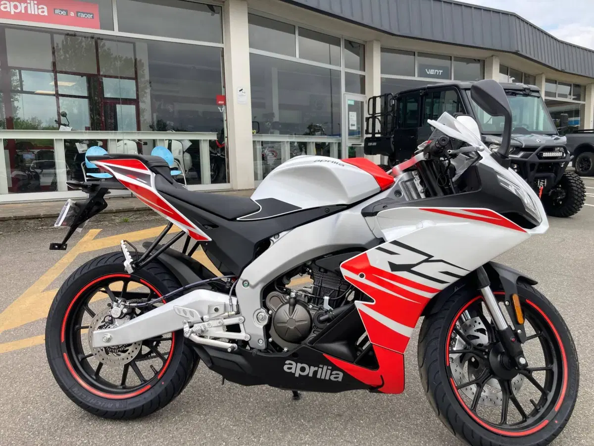 Aprilia RS 125 (2025 - 26) (2)