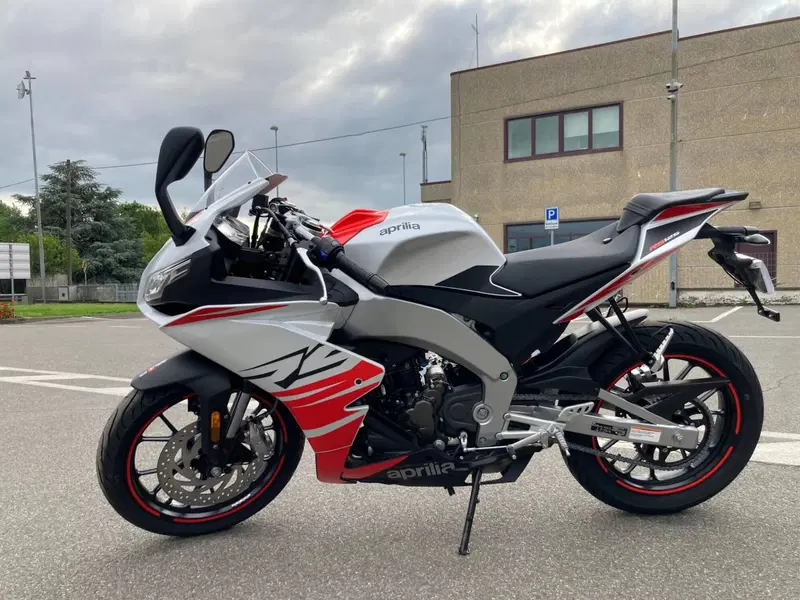 Aprilia RS 125 (2025 - 26) (7)