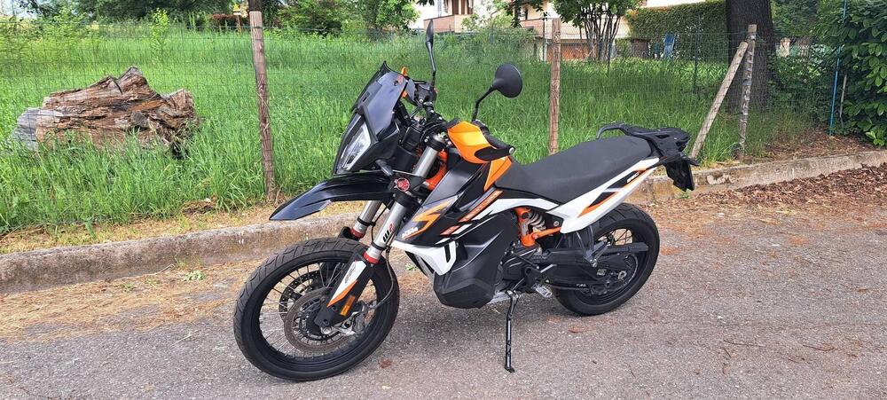 KTM 890 Adventure R (2021) (3)