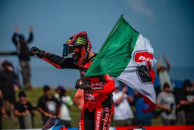 SBK 2025. La Ducati tenta Bulega con la MotoGP ma la proposta BMW fa girare la testa