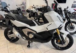 Honda X-ADV 750 (2025) nuova