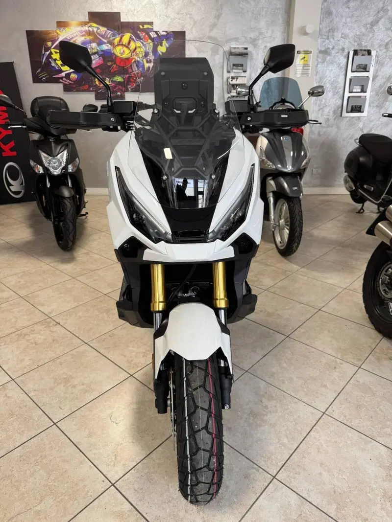 Honda X-ADV 750 (2025 - 26) (3)