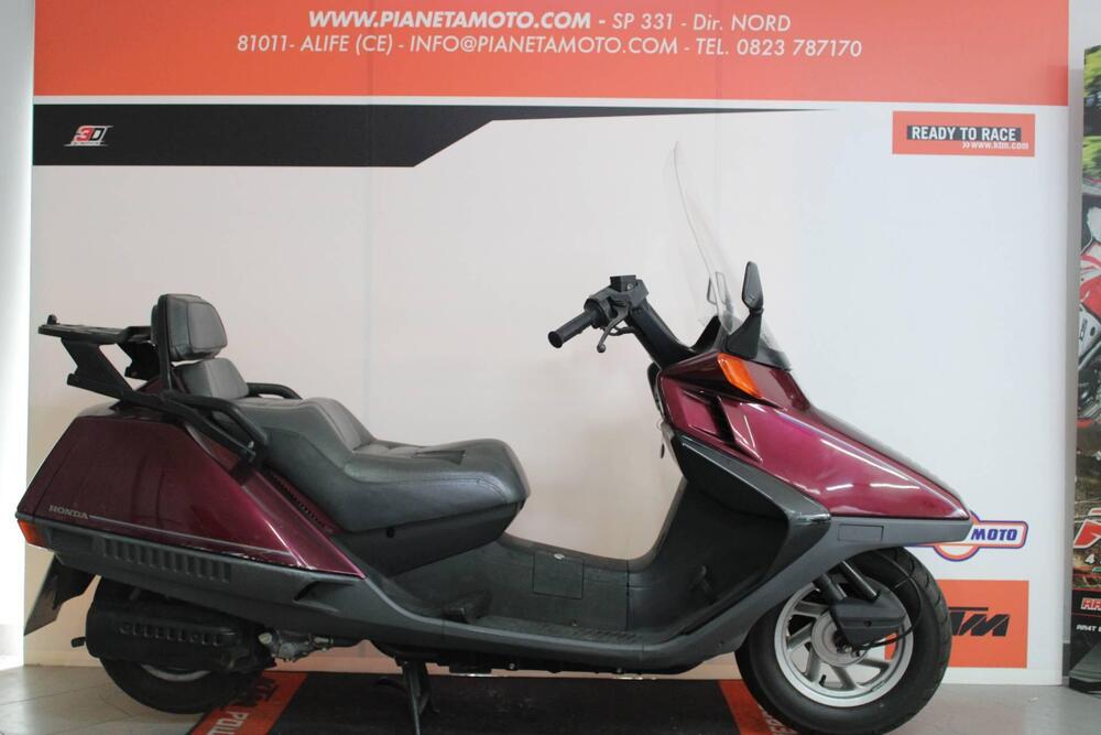 Honda CN 250 (2)