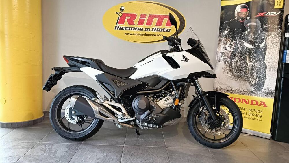 Honda NC 750 X DCT (2025)