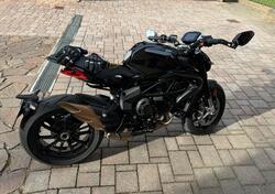 MV Agusta Dragster 800 R (2023 - 25) usata