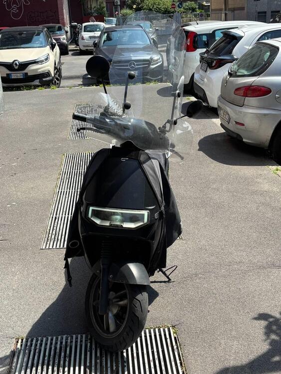 Ecooter E2 Sport (2021 - 25) (2)