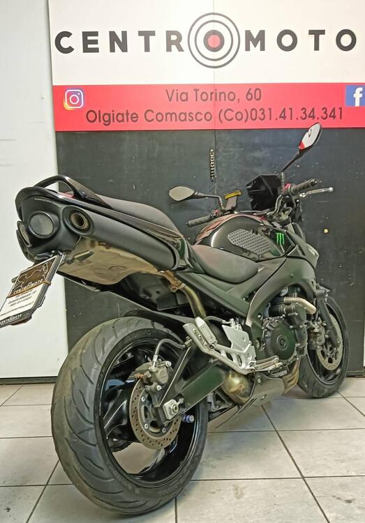 Suzuki GSR 600 (2006 - 11) (2)