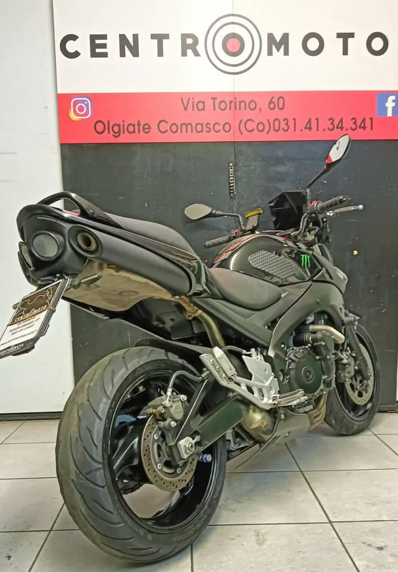 Suzuki GSR 600 (2006 - 11) (2)