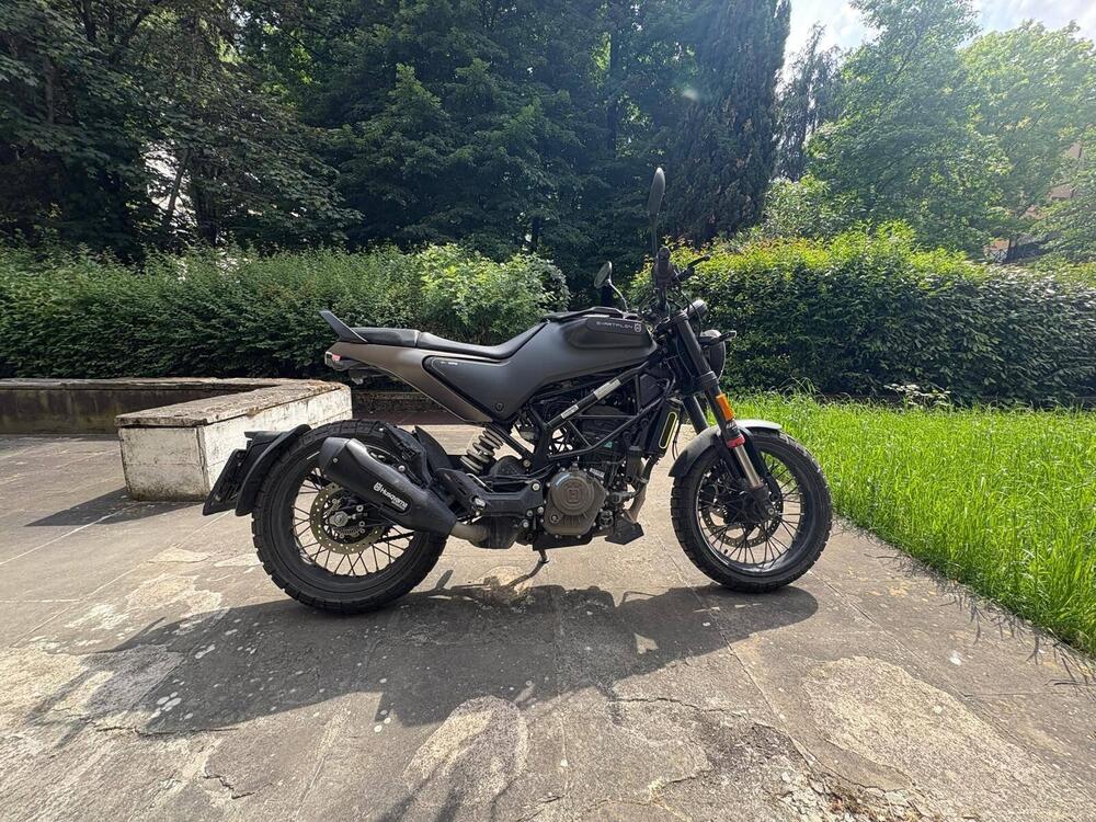 Husqvarna Svartpilen 125 (2024 - 25) (4)