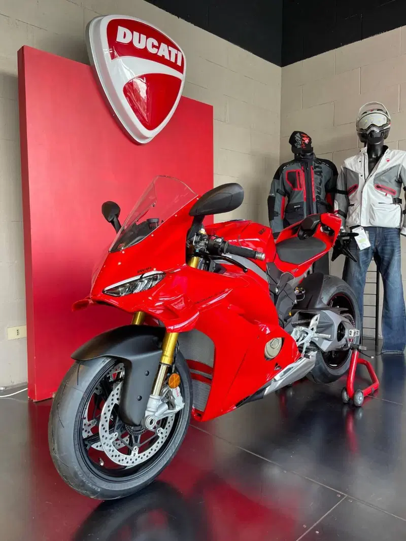 Ducati Panigale V4 S (2025 - 26) (5)