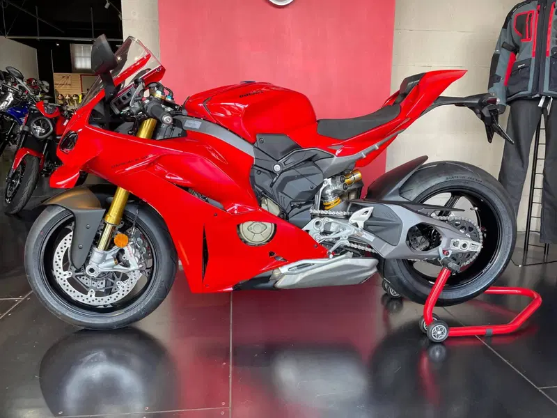Ducati Panigale V4 S (2025 - 26) (3)