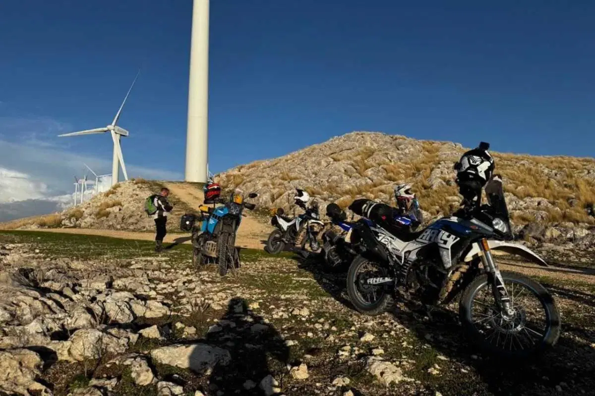 ARIESMOTOTOURS: L'Avventura su Due Ruote in Spagna, Portogallo e Marocco