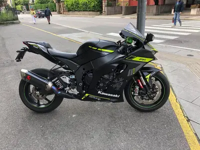 Kawasaki Ninja 1000 ZX-10RR "Winter Test" Limited Edition (2024) usata