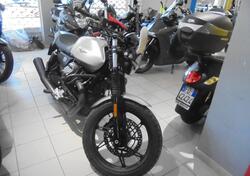 Moto Guzzi V7 Stone (2021 - 24) usata