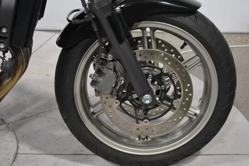 Honda CBF 600 N (2005- 11) (5)