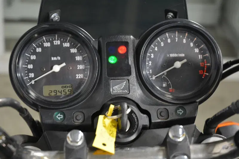 Honda CBF 600 N (2005- 11) (12)