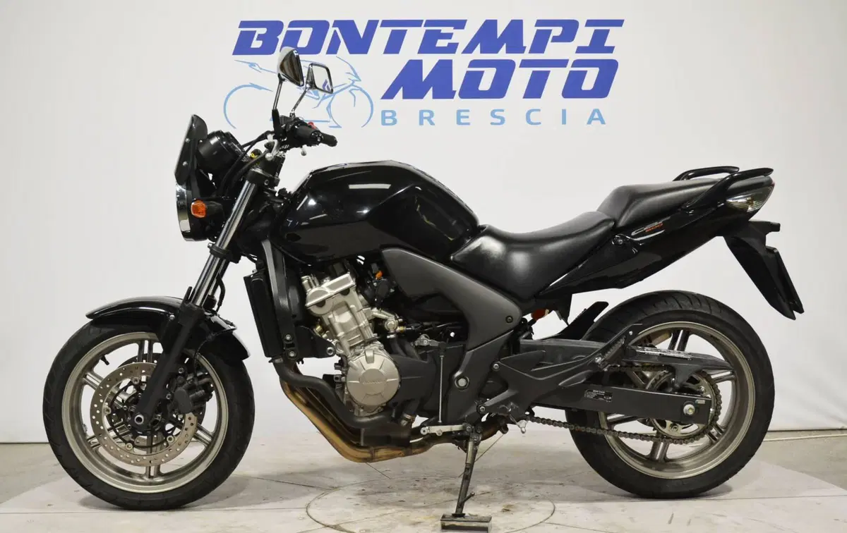 Honda CBF 600 N (2005- 11) (2)