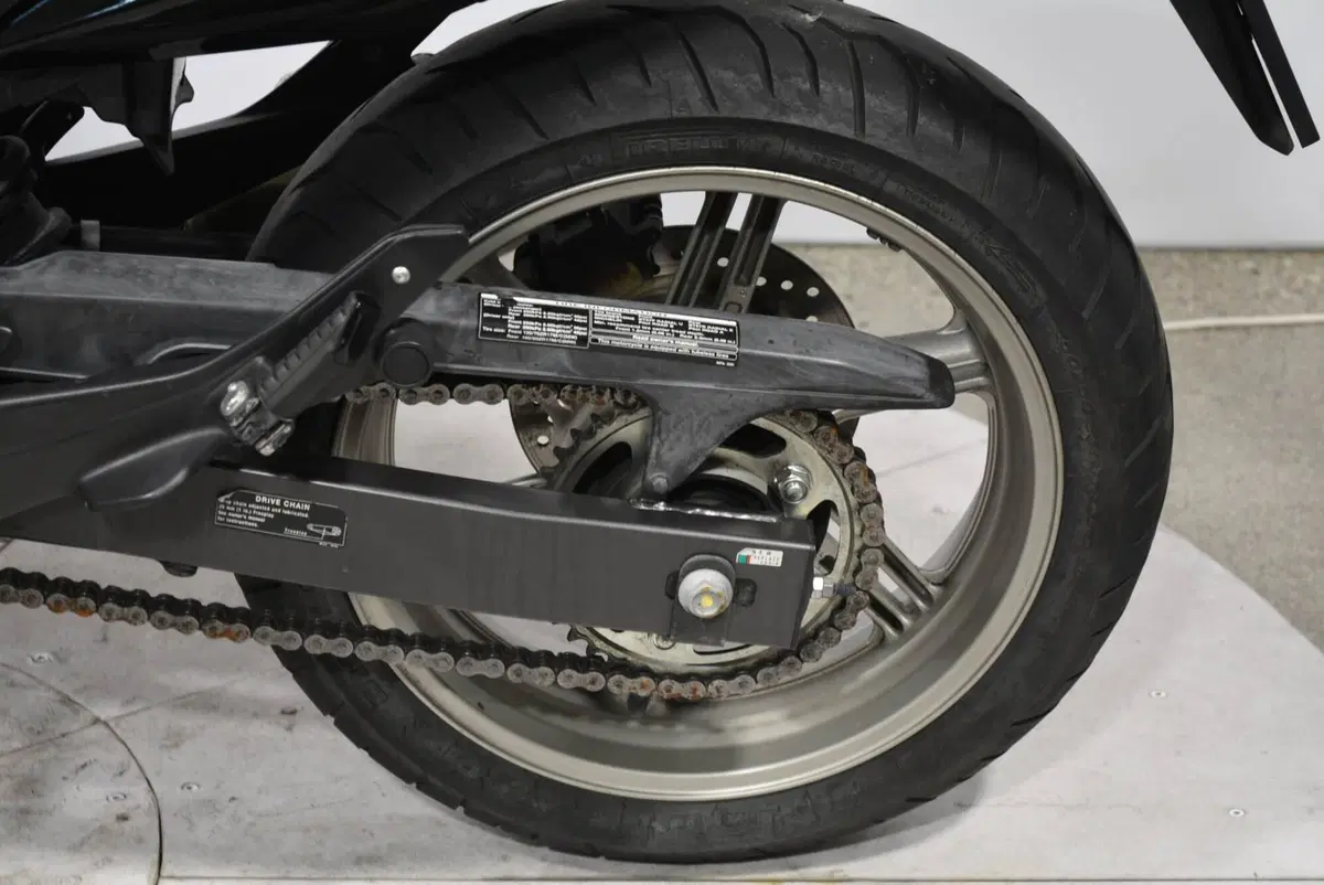 Honda CBF 600 N (2005- 11) (8)