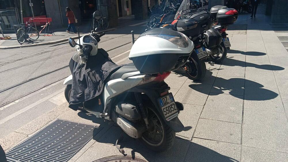 Honda SH 150 i ABS (2013 - 16) (3)