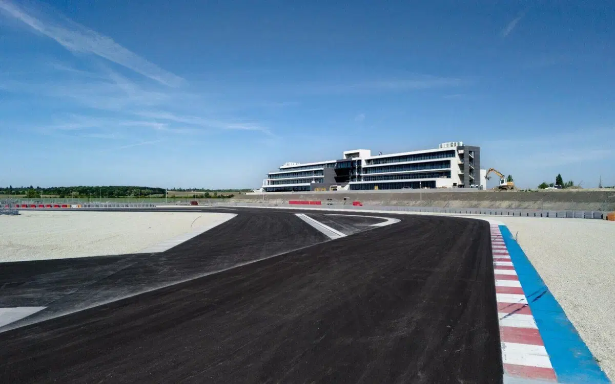 SBK 2025. Il Balaton Park Circuit in Ungheria è quasi pronto per il round di luglio (3)