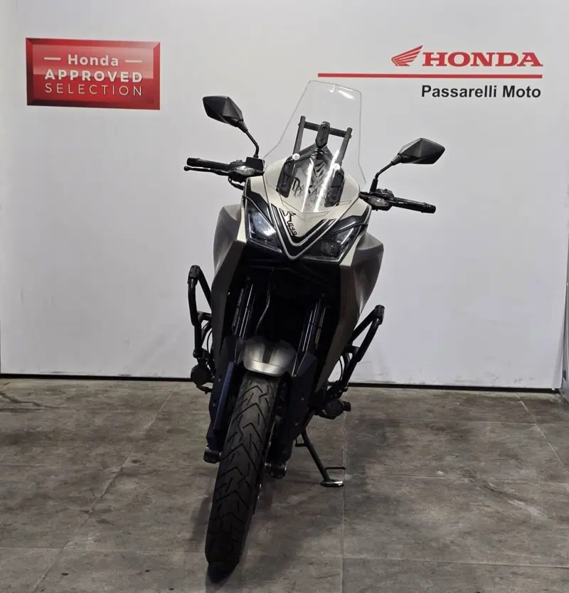 Moto Morini X-Cape 650 (2021 - 26) (2)