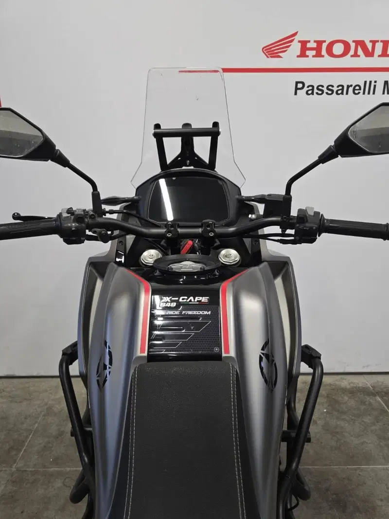 Moto Morini X-Cape 650 (2021 - 26) (5)