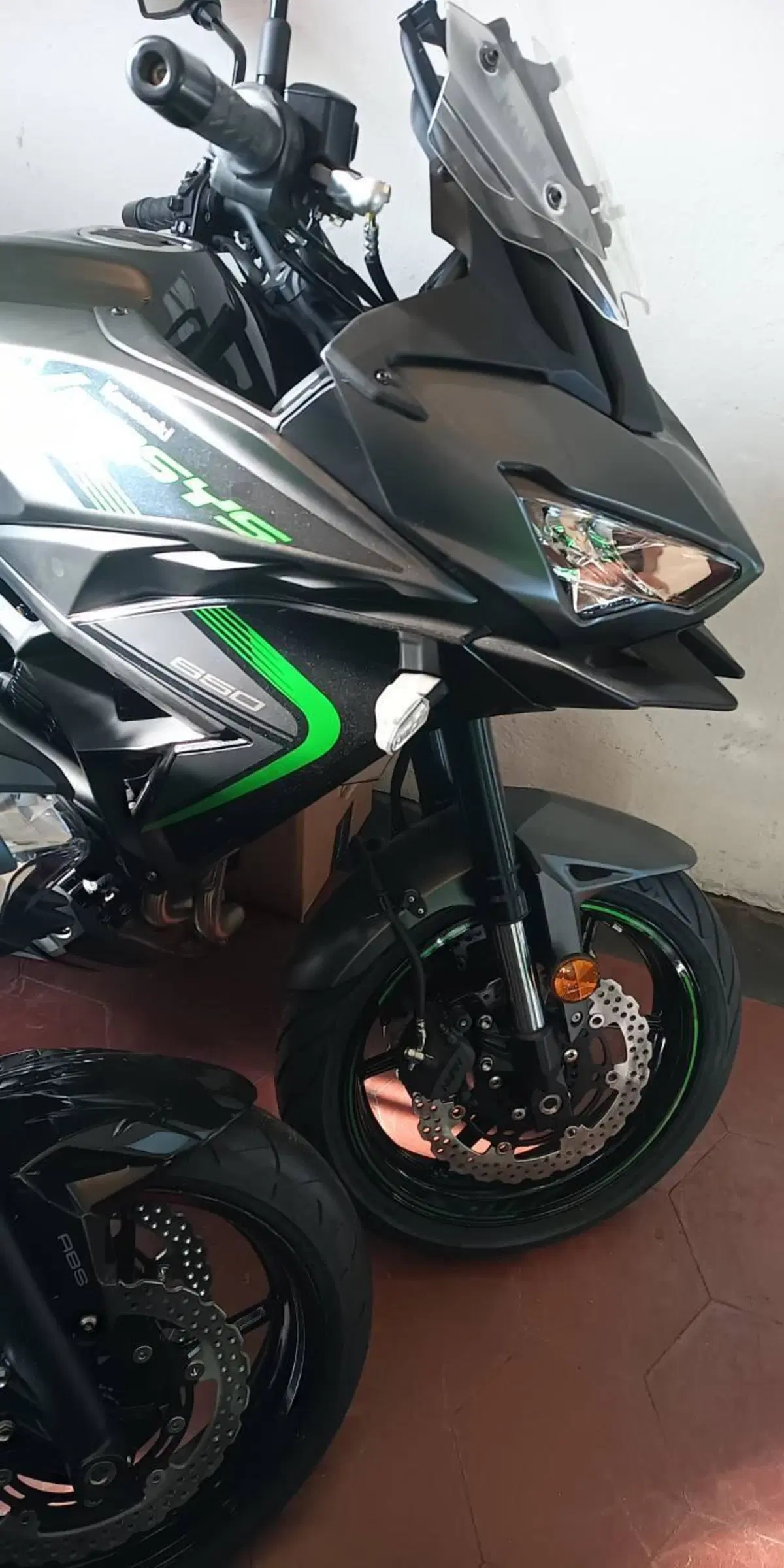 Kawasaki Versys 650 (2025 - 26) (3)