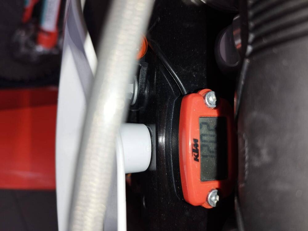 KTM 450 SX-F (2022) (3)