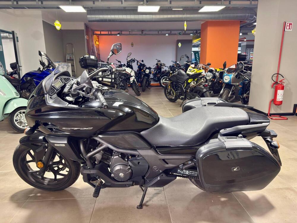 Honda CTX 700 ABS DCT (2014 - 16) (4)