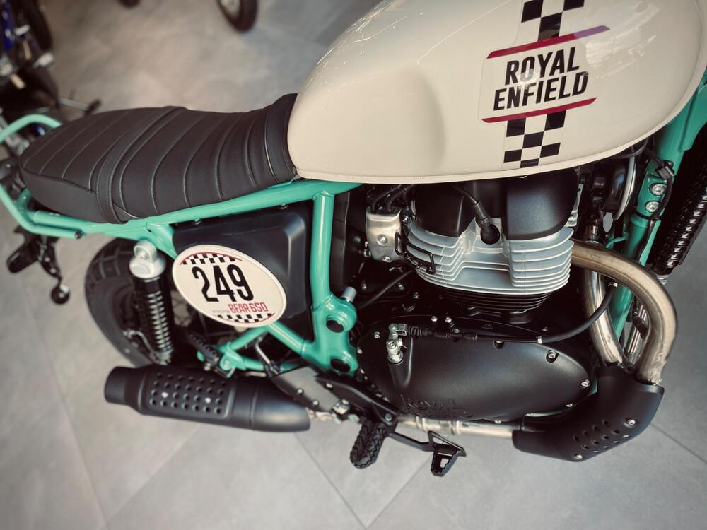 Royal Enfield Bear 650 (2025) (2)