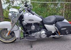 Harley-Davidson 1690 Road King (2013 - 16) - FLHR usata