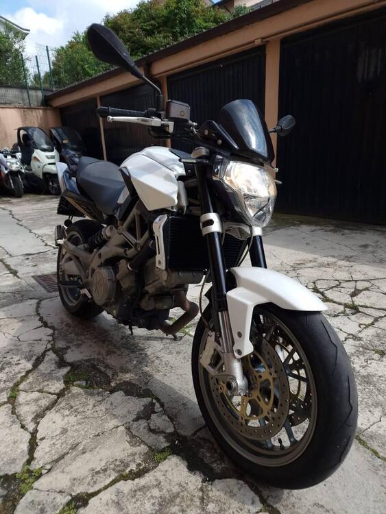 Aprilia Shiver (2008 - 10) (2)