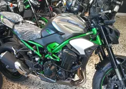 Kawasaki Z 900 (2025 - 26) nuova