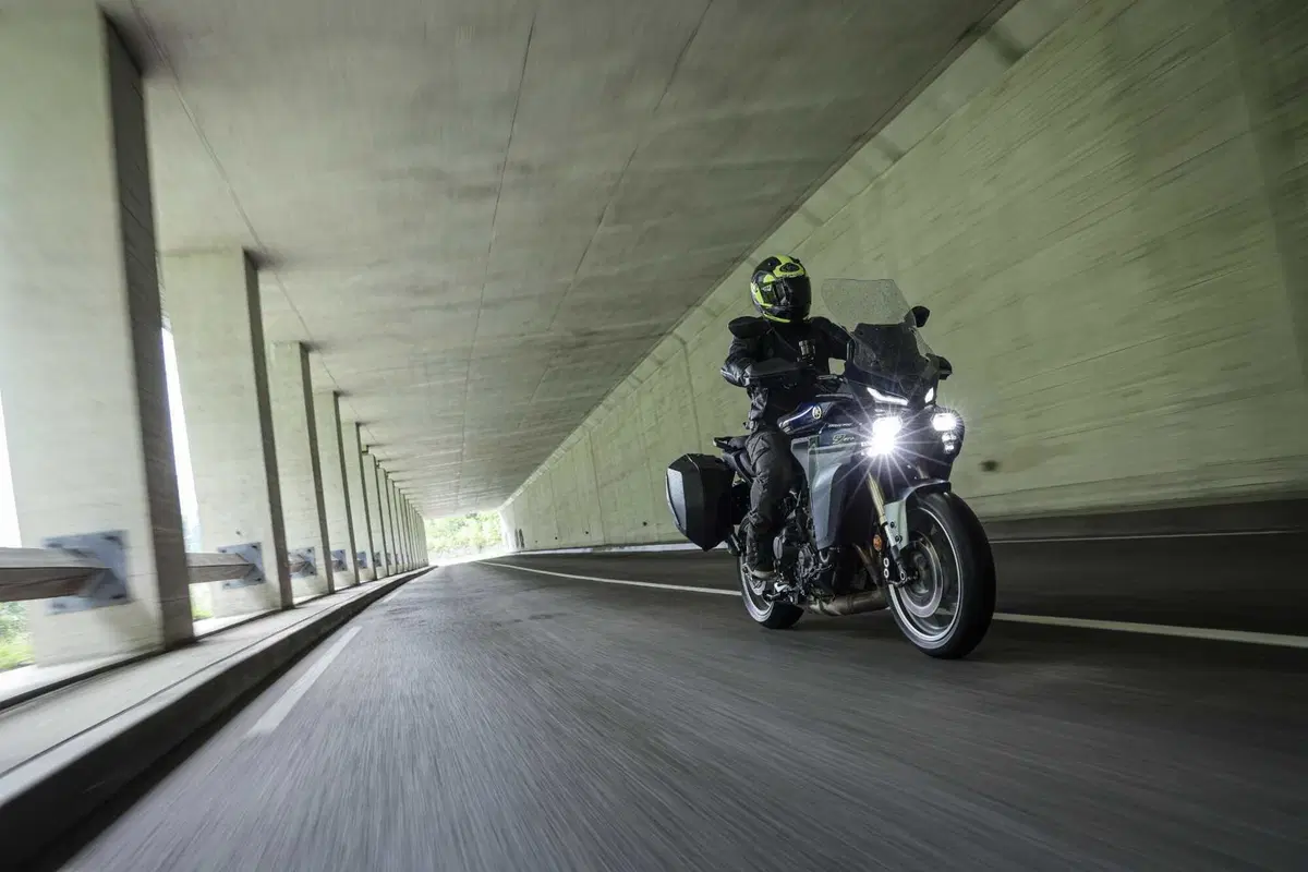 Yamaha Tracer 9 GT+: test, pro e contro [VIDEO E GALLERY] (5)