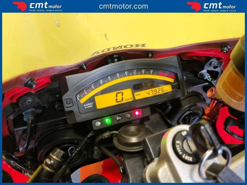 Honda VTR 1000 SP-1 (2000 - 01) (5)