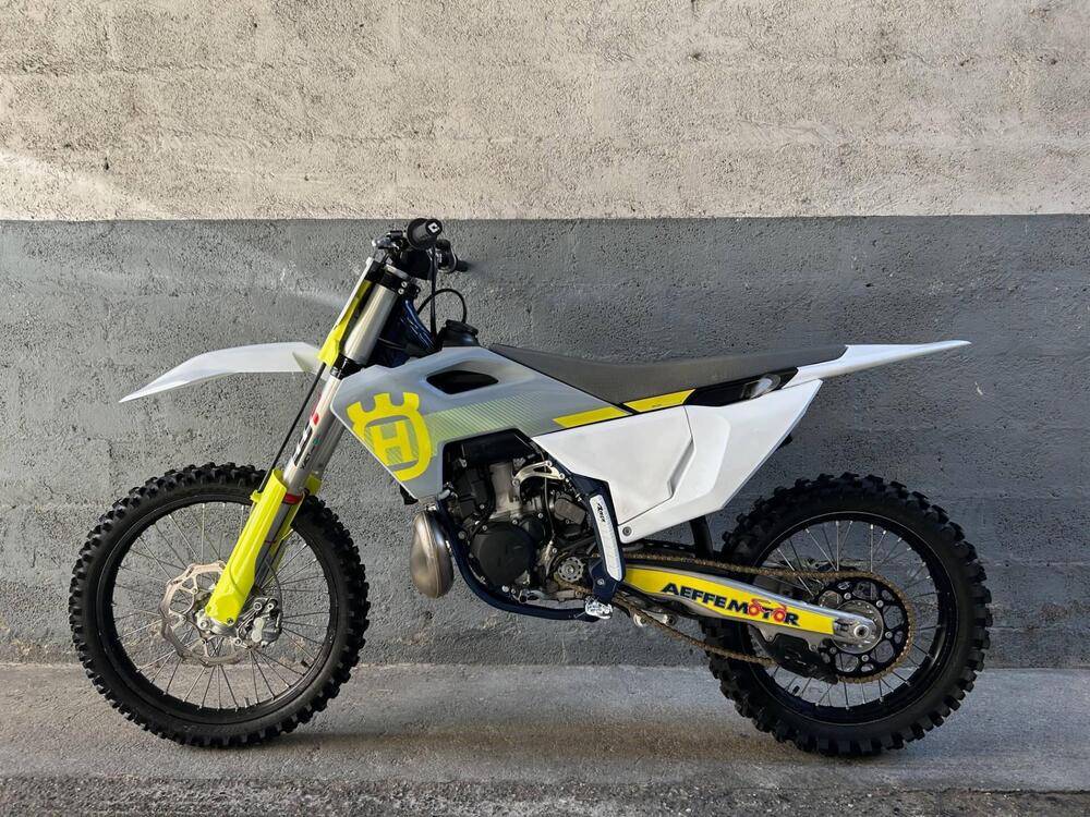 Husqvarna TC 250 (2024) (3)