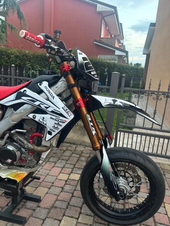 Honda CRF 250 R (2009) (4)