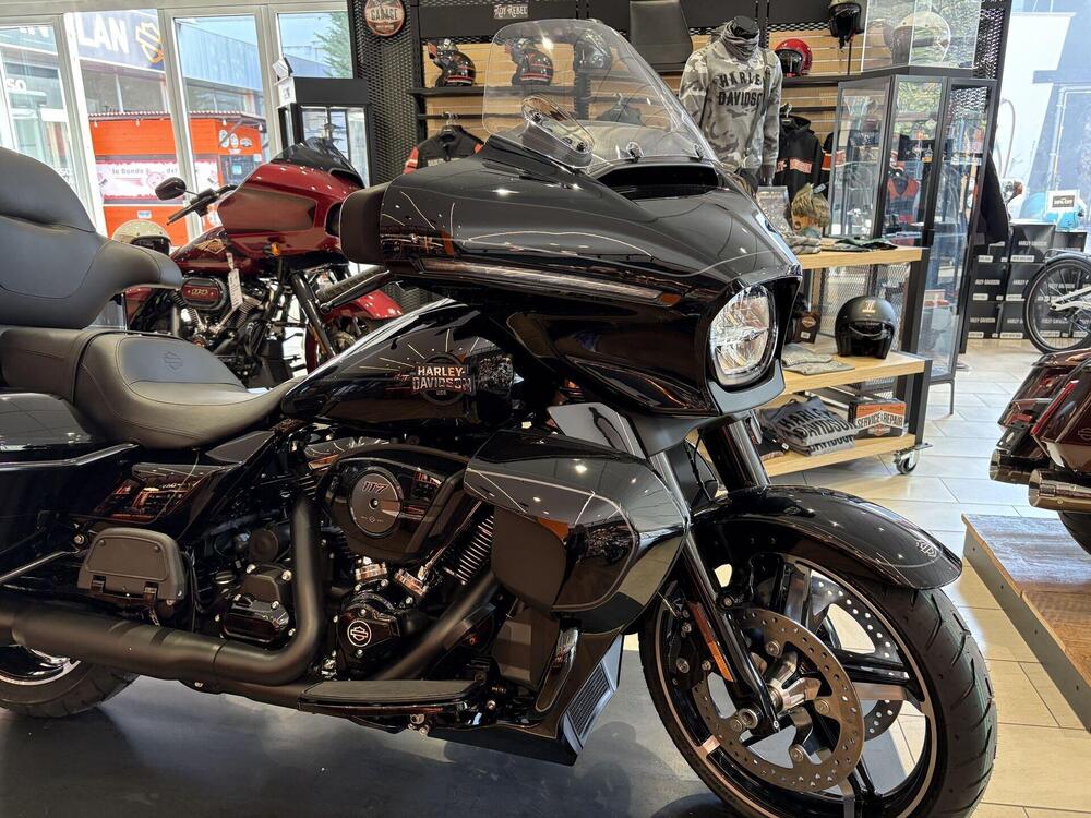 Harley-Davidson Street Glide Ultra (2025) (3)