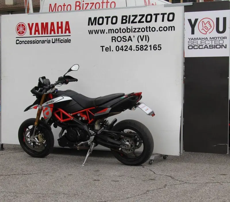 Aprilia Dorsoduro 900 (2017 - 20) (4)