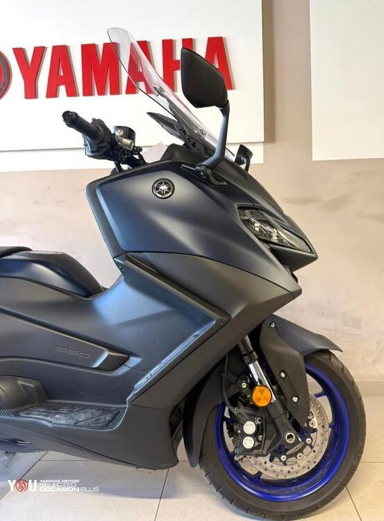 Yamaha T-Max 560 (2022 - 24) (3)